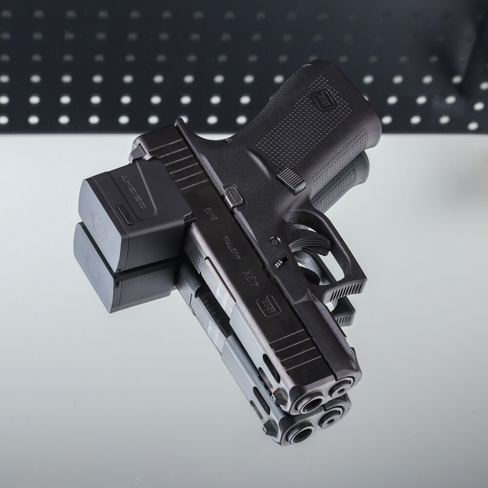 Olight OSight S w/ Magnetic Charging Cover for Glock 43x